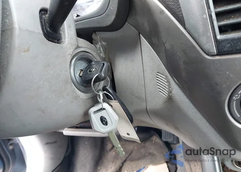 2009 Subaru Forester 2.5X из США, поврежденный, VIN JF2SH61699H721893